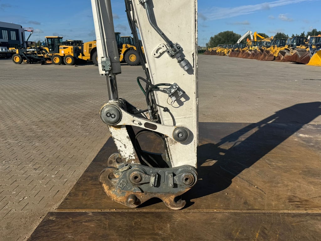 Liebherr R936 LC 2012 00033527 R936 LC 2012 1 image 8