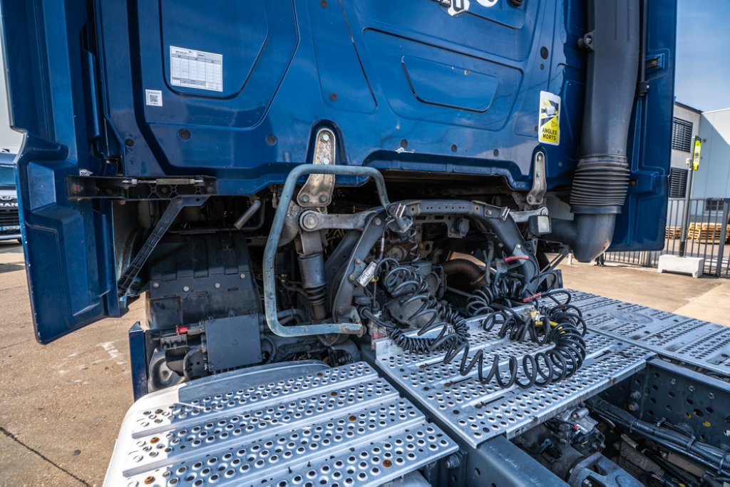 MERCEDES ACTROS 1846 LS 2017 E64539 ACTROS 1846 LS 2017 1 image 9