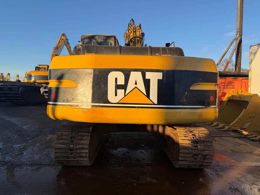 CAT 320 B L 2000 5440 320 B L 2000 1 Crawler Excavators image 4