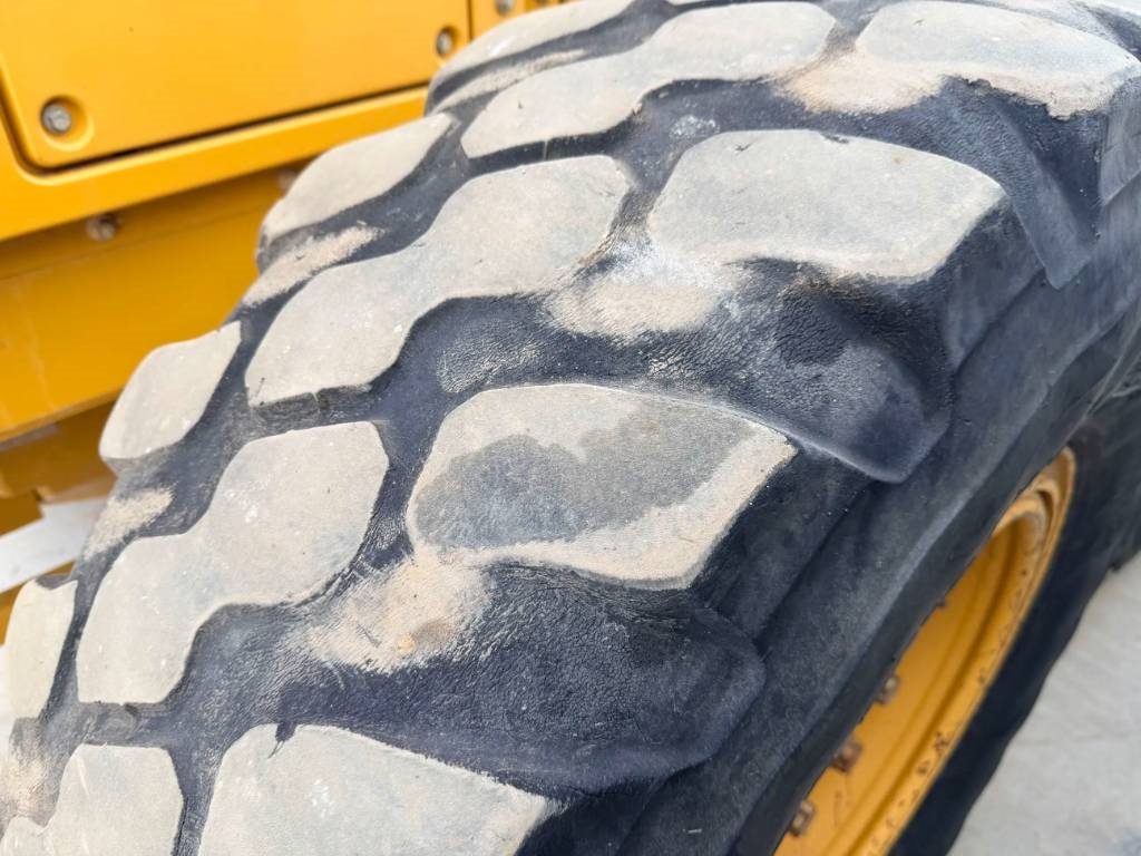 CAT 140M2 2013 209717 140M2 2013 1 Motor graders image 13