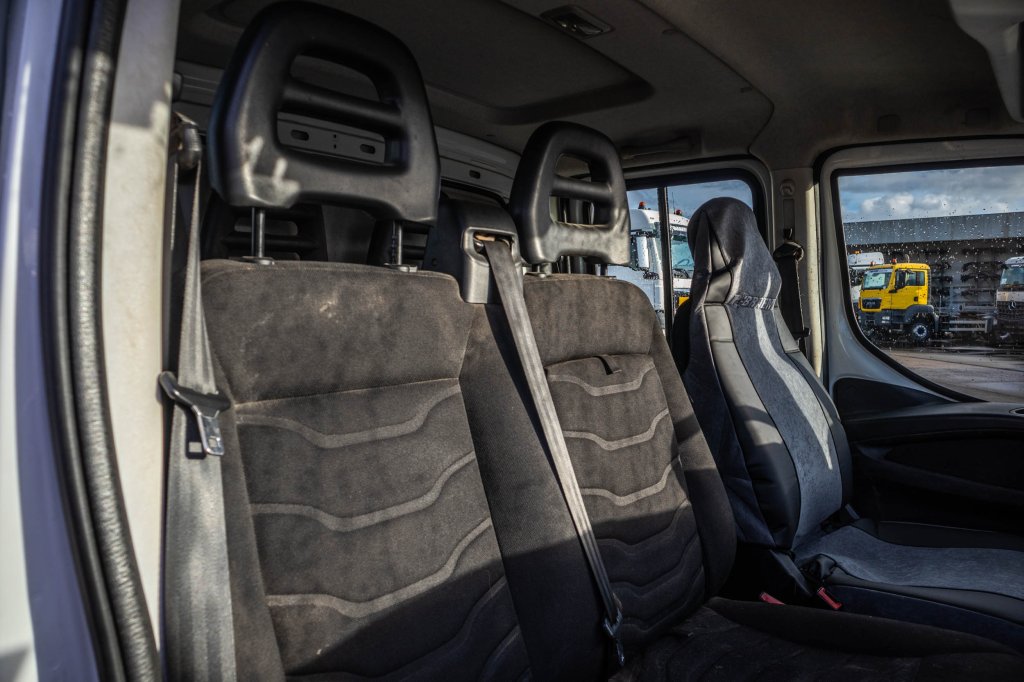 IVECO DAILY 35C150-DOKA 2016 E62963 DAILY 35C150-DOKA 2016 1 image 12