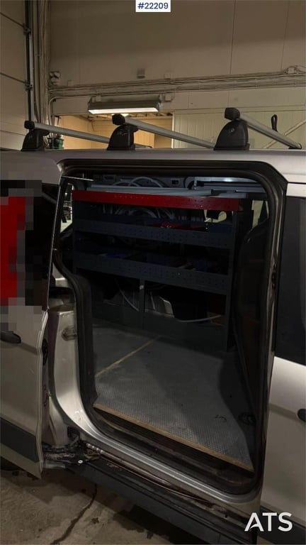 Ford Transit Connect van. Low km condition! 2015 22209 Transit Connect van. Low km condition! 2015 1 image 7