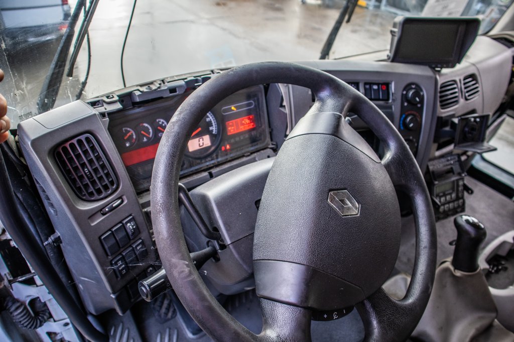 RENAULT PREMIUM 310DXI+E5+CARRIER+ENGINE PROBLEM 2010 E57896 Renault PREMIUM 310DXI+E5+CARRIER+ENGINE PROBLEM 2010 1 image 11