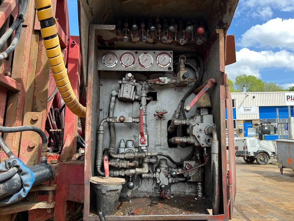 Sisu 12E480 6X6 WATER WELL DRILL ATLAS COPCO XRV410 (50 1990 3956 Sisu 12E480 6X6 WATER WELL DRILL ATLAS COPCO XRV410 (50 ...