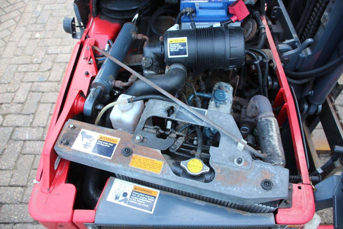 Moffett M4 20.4 Diesel 2000kg Truck-Mounted Forklift 2011 2011 M4 20.4 2011 1 image 15