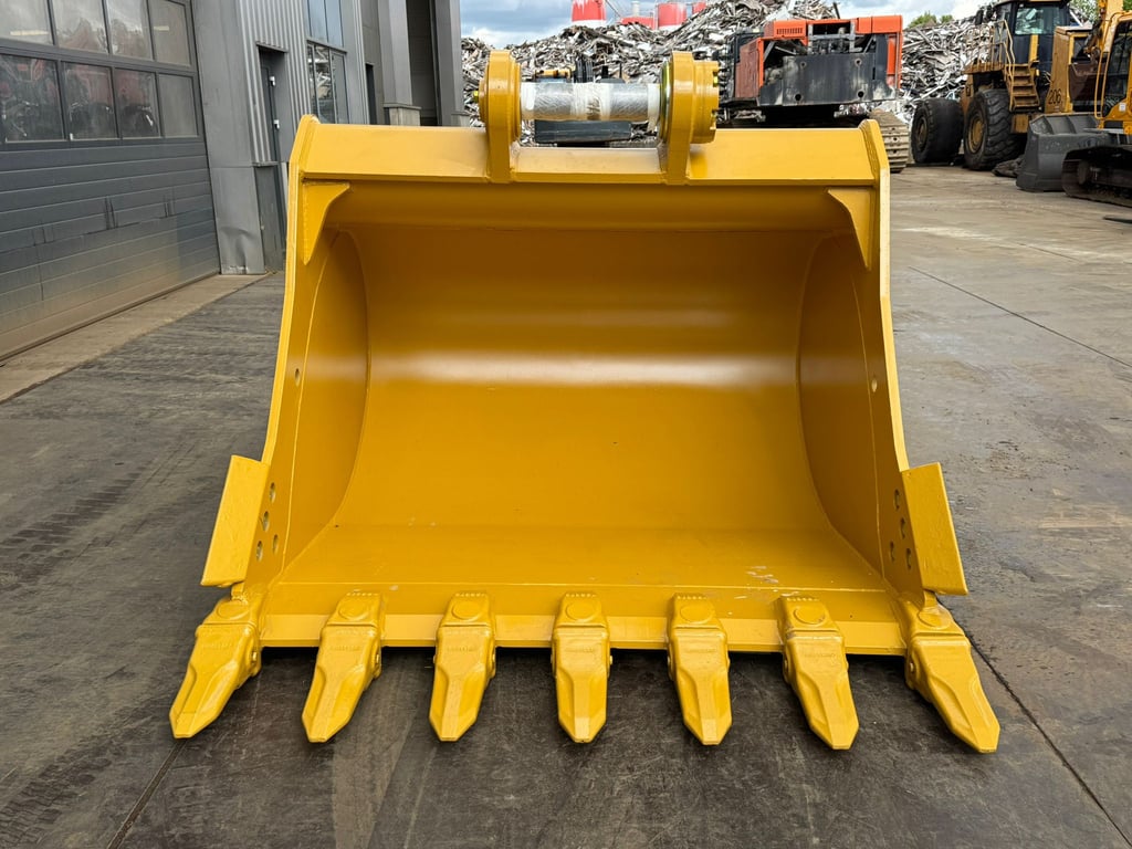 Caterpillar CAT349 GP BUCKET 3.82 CBM, 7 Teeth, S, TB Linkage 2025 00033469 CAT349 GP BUCKET 3.82 CBM, 7 Teeth, S, TB Link...