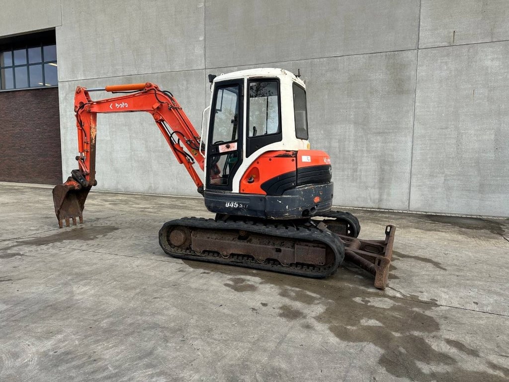 Kubota U-45-3 Diesel 29.4kW Crawler Excavator 2005 2005 U-45-3 2005 1 Crawler Excavators image 6