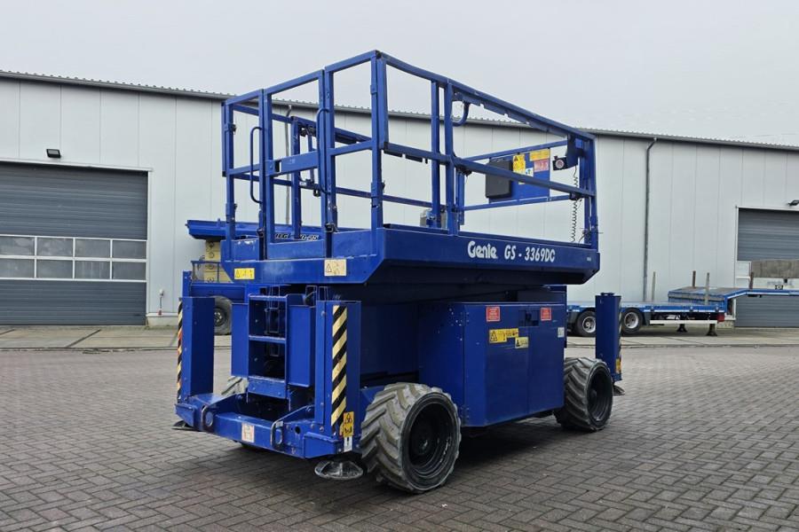 Genie GS3369DC Electric, 11.9m Working Height, 454kg Cap 2014 GENIE - GS3369DC - 90360 GS3369DC Electric, 11.9m Working He...