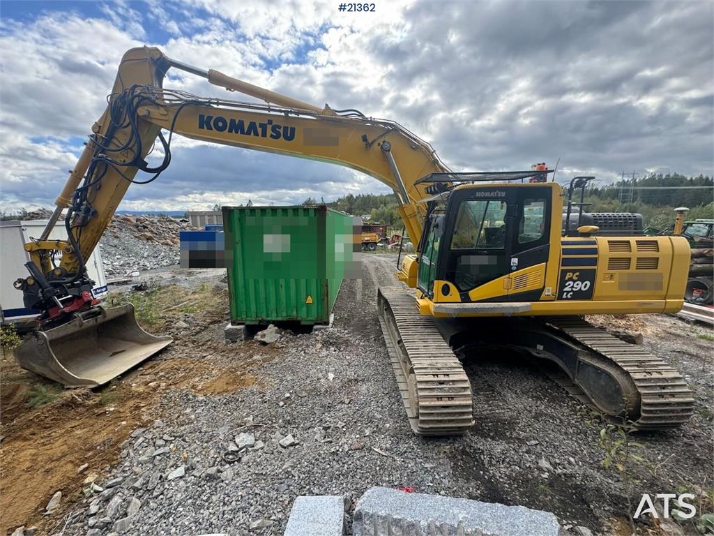 Komatsu PC290LC-11 Crawler excavator w/ tilt and 2 buckets 2019 21362 PC290LC-11 Crawler excavator w/ tilt and 2 buckets 2...