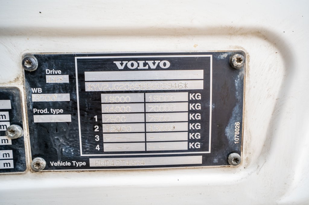 VOLVO FM (FH) 460 GLOB +VOITH+KIPHYDR. 2011 E64041 FM (FH) 460 GLOB +VOITH+KIPHYDR. 2011 1 image 12