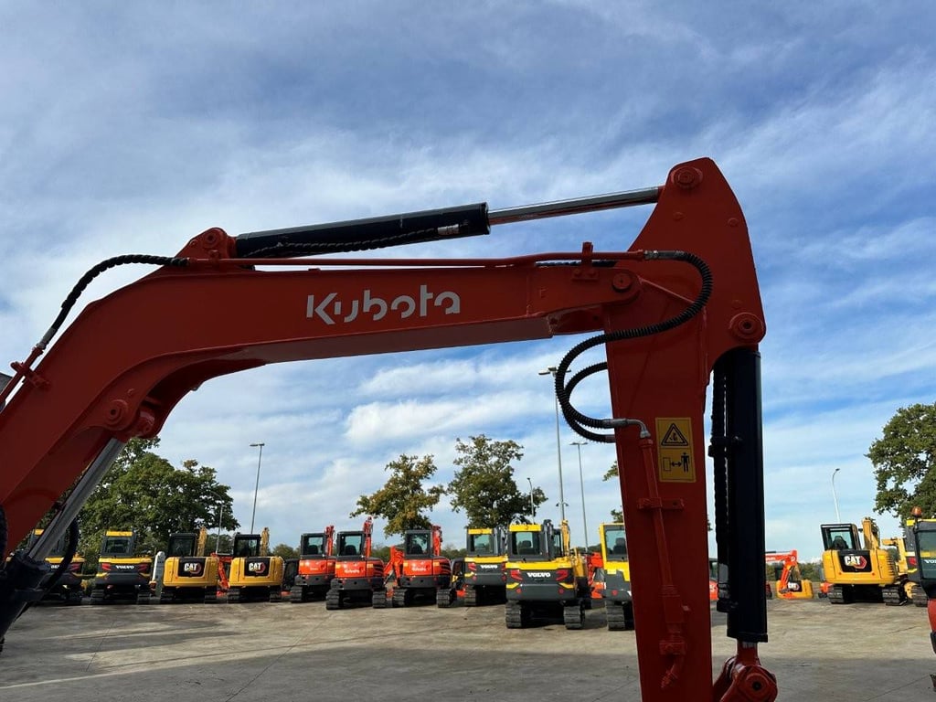 Crawler excavator Kubota KX155-3SZ Diesel 29.4kW 2012 2012 KX155-3SZ 2012 1 Crawler Excavators image 12