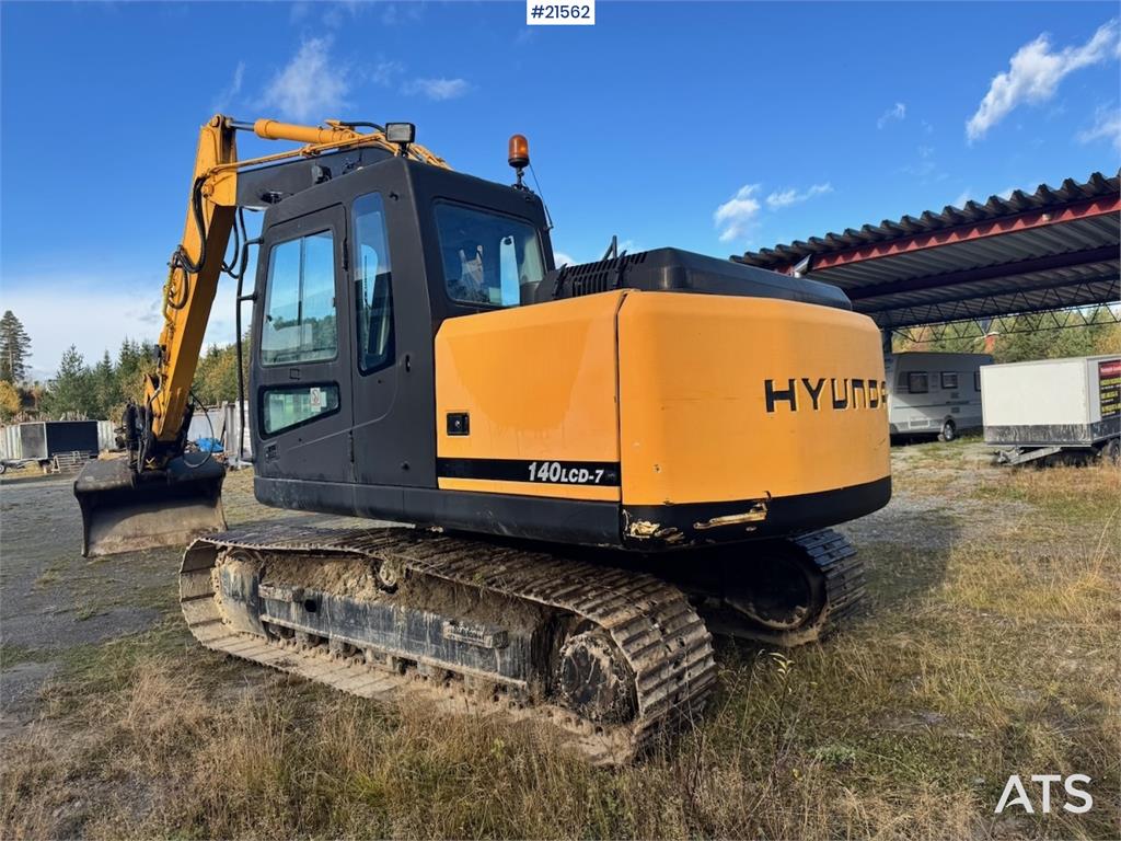 Hyundai 140LC-7 2000 21562 140LC-7 2000 1 Crawler Excavators image 4