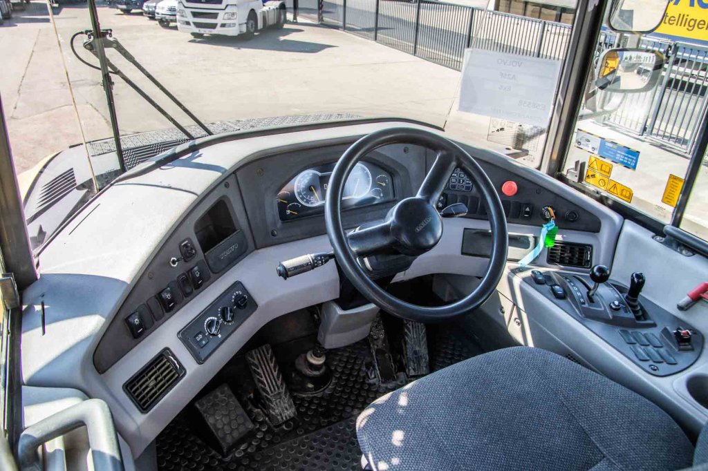 VOLVO DUMPER A25F 2013 E58558 DUMPER A25F 2013 1 image 5