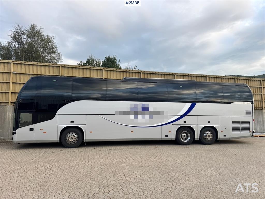 MAN Beulas Glory Tour Bus. 53 seats. 160,000 km. 2022 21335 MAN Beulas Glory Tour Bus. 53 seats. 160,000 km. 2022 1 image 3