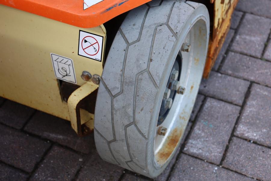 JLG Toucan 10E Electric, 10.1 m Working Height, 200kg 2012 JLG - Toucan 10E - 90003 Toucan 10E Electric, 10.1 m Working He...
