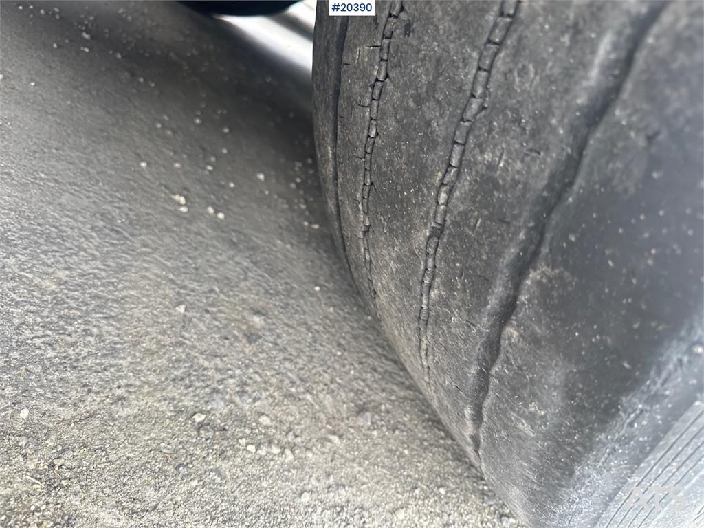 Vang 3 axle semitrailer 2009 20390 VANG 3 axle semitrailer 2009 1 image 14