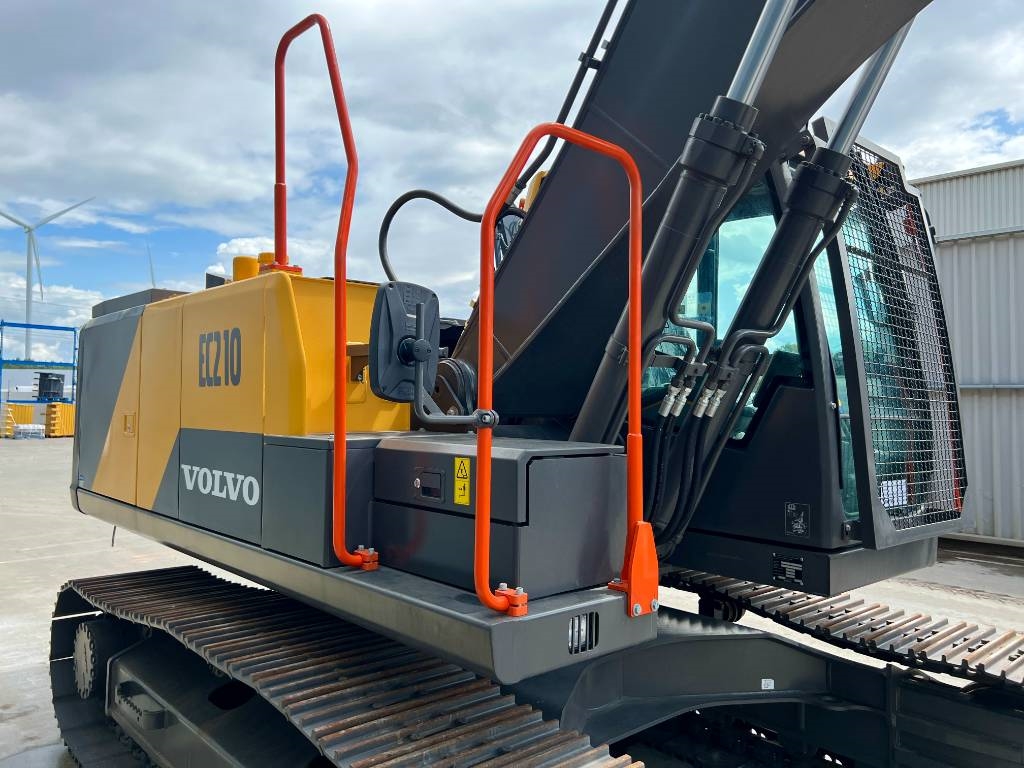 Volvo EC210 2025 207899 EC210 2025 1 Crawler Excavators image 10