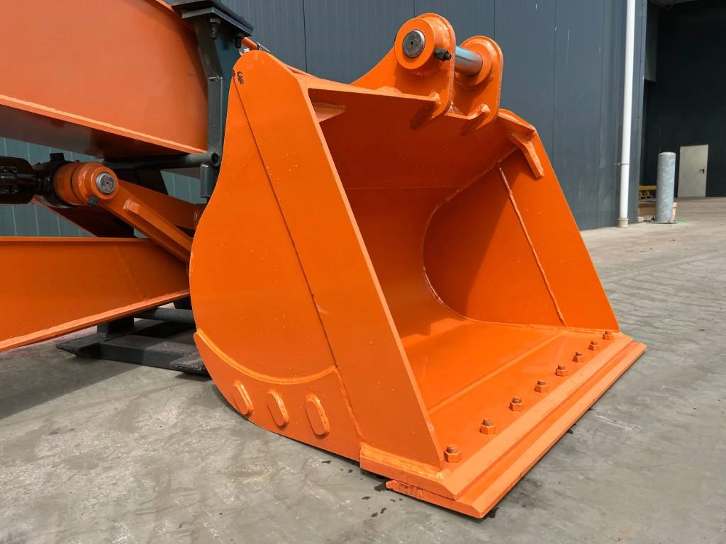 Hitachi ZX200 18m Set Long Reach Equipment 2025 904876 ZX200 18m Set Long Reach Equipment 2025 0 image 9