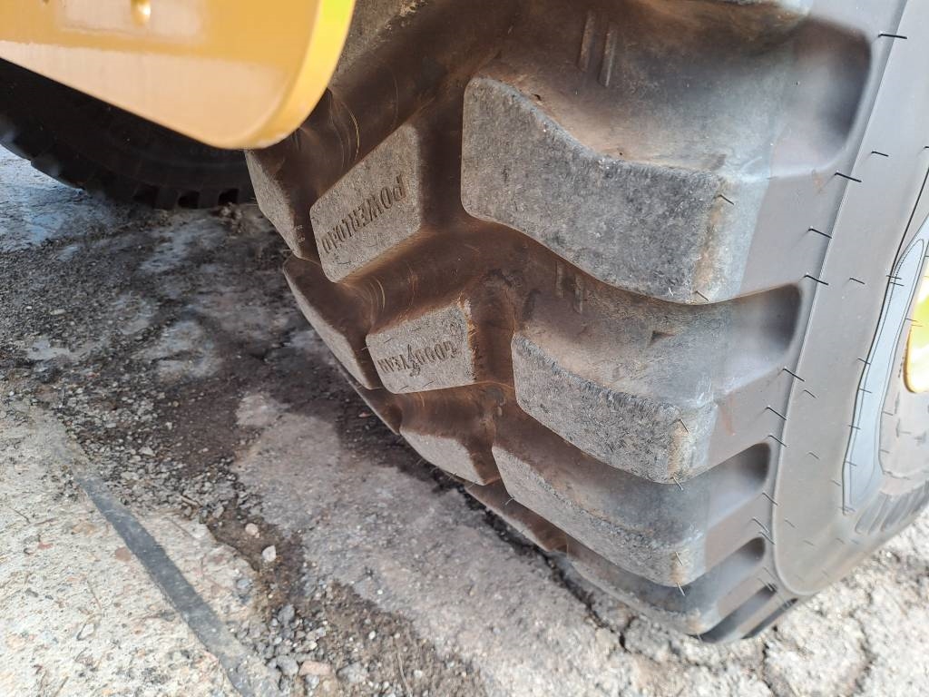 CAT 906 (Bucket+Forks) 2024 ATR-2118 906 (Bucket+Forks) 2024 0 Wheel Loaders image 12