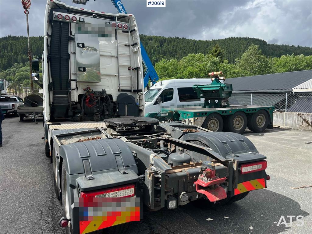 Volvo FH650 6x4 Tractor w/ 2013 HRD 3 axle jumbo trolley 2019 20619 FH650 6x4 Tractor w/ 2013 HRD 3 axle jumbo trolley 201...