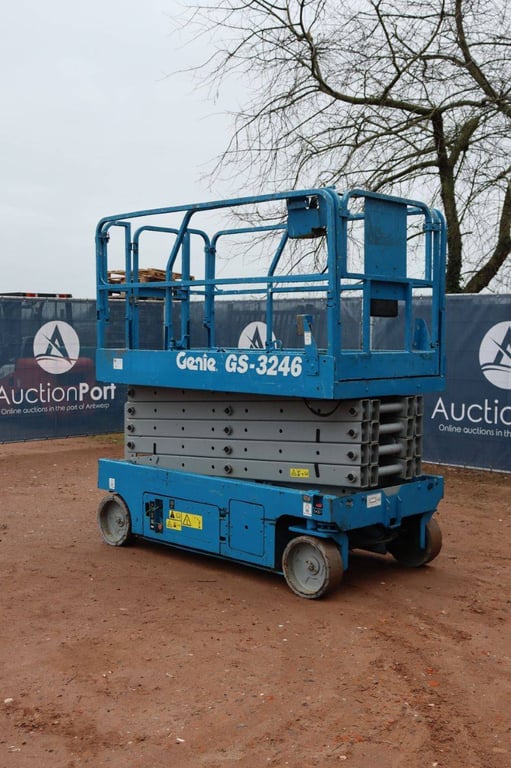 Scissor Lift Genie GS-3246 Electric 11.8m GS-3246 1 Scissor Lifts image 4