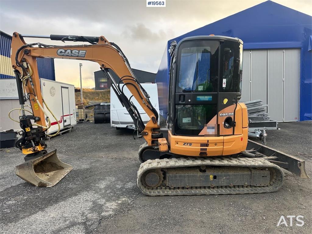 CASE CX50B excavator w/rototilt, hammer, grapple and 3 2014 19563 CX50B excavator w/rototilt, hammer, grapple and 3 2014 1...