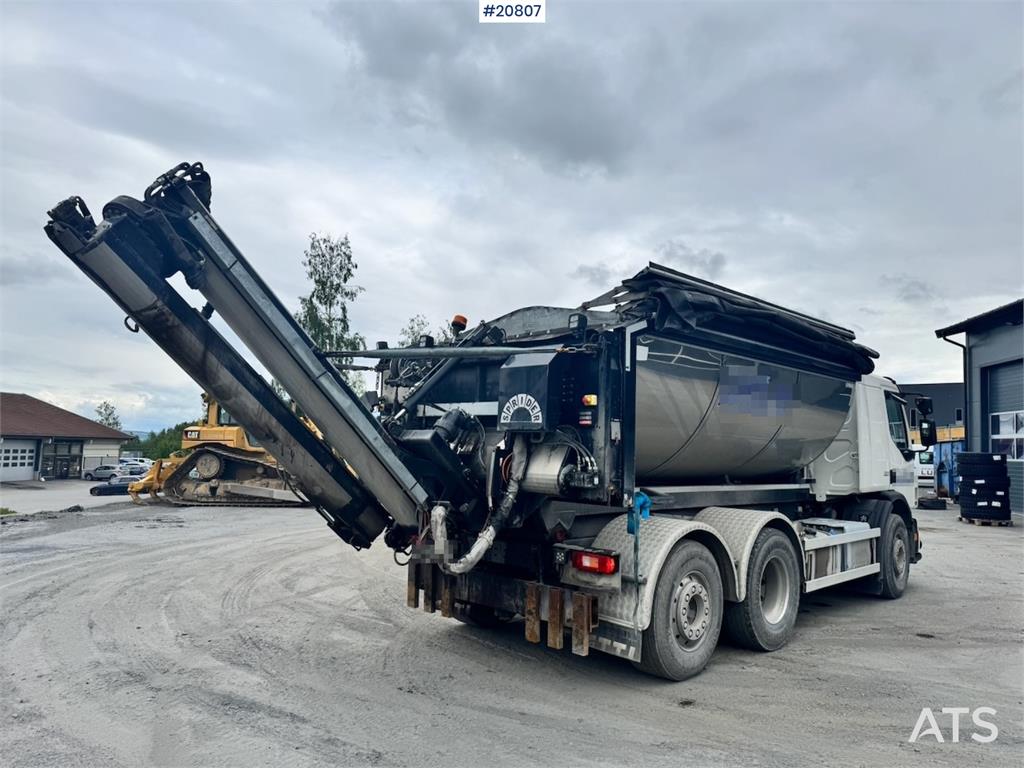 Volvo FE320 6x2 Asphalt Spreader. 68,000 km! 2018 20807 FE320 6x2 Asphalt Spreader. 68,000 km! 2018 1 Tipper trucks image 7