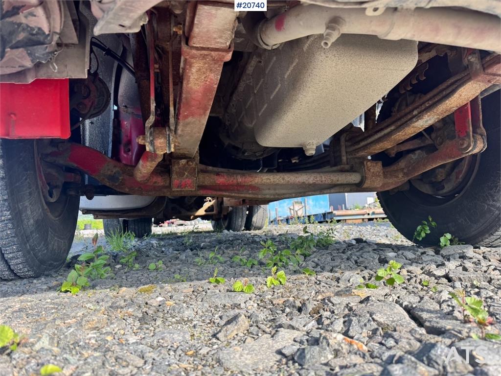 Scania R124 Hook truck. Partial Rep. object. 1997 20740 R124 Hook truck. Partial Rep. object. 1997 1 image 8