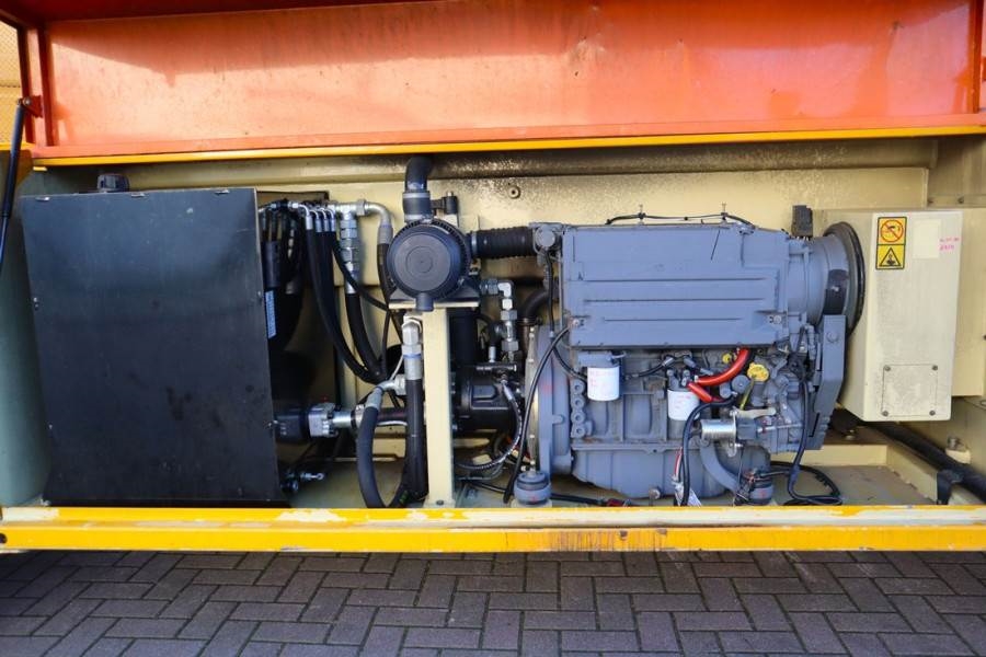 JLG 210-25 Diesel, 4x4 Drive, 23m Working Height, 1000 2011 JLG - 210-25 - 62404 210-25 Diesel, 4x4 Drive, 23m Working Hei...