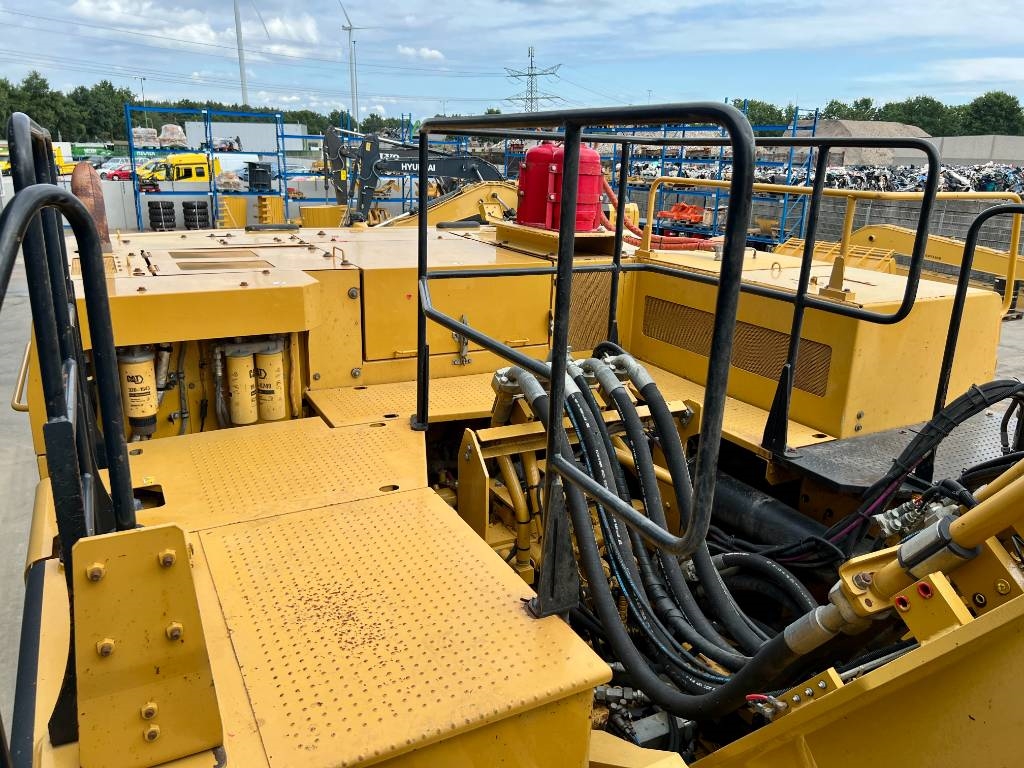 Heavy machinery product image - Image 15 of 15