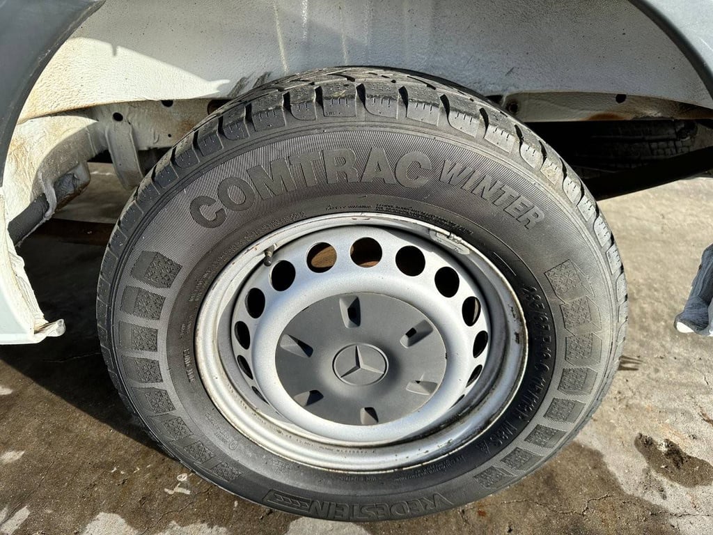 Mercedes-Benz SPRINTER 309CDI Diesel 66kW 2006 Van 2006 SPRINTER 309CDI 2006 1 image 9