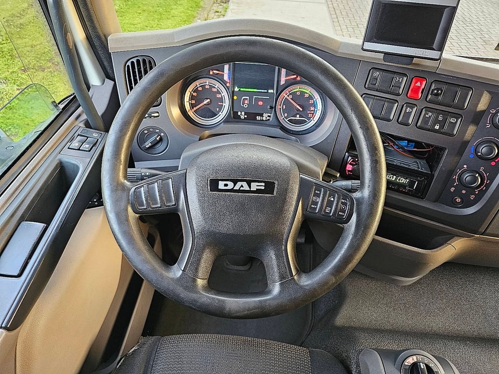 DAF LF 280 16t thermoking lift 2015 DAF LF 280 16T THERMOKING LIFT 2015 1 image 10