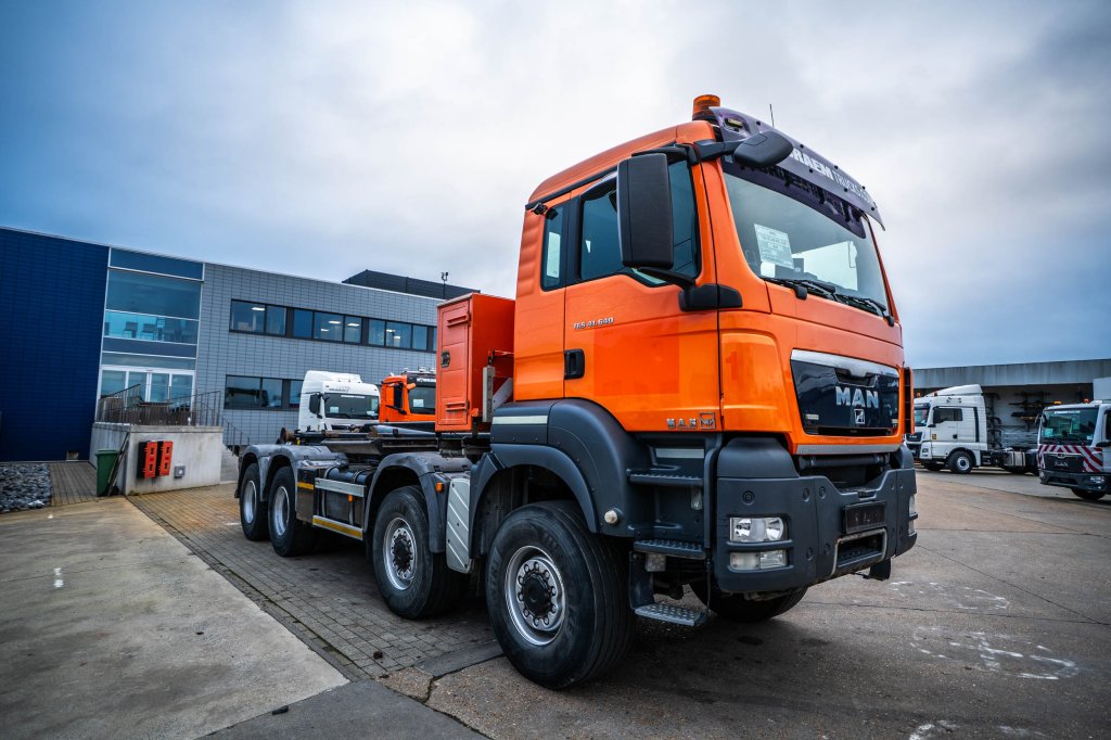 MAN TGS 35.440 BB - 8X8 - AJK 2010 E64707 TGS 35.440 BB - 8X8 - AJK 2010 1 image 8