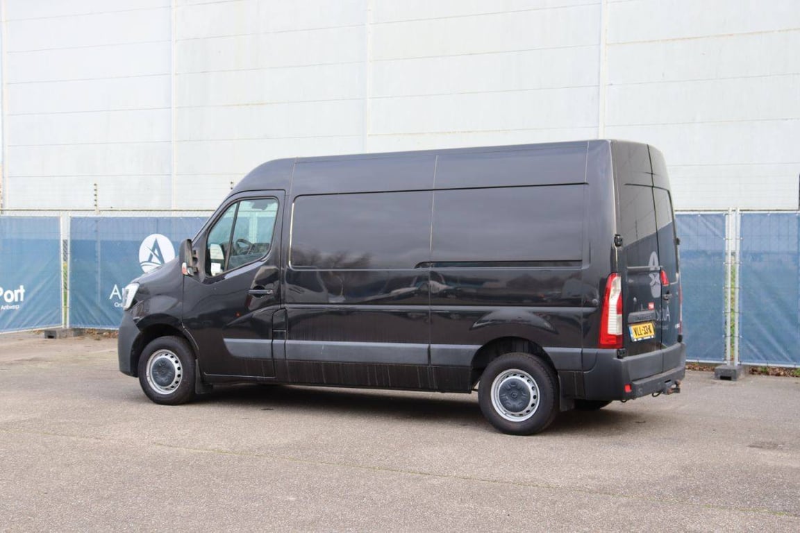 Renault Master Diesel 2021 Van 2021 Renault Master 2021 1 image 4