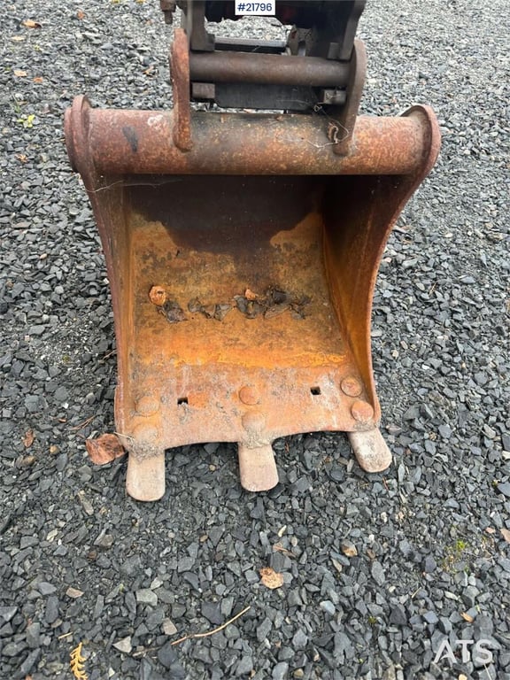 Kubota U17-3a Mini Excavator with Grading Bucket – Custom 2009 21796 U17-3a Mini Excavator with Grading Bucket – Custom 20...