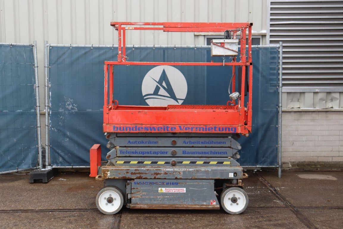 Scissor Lift SkyJack SJ3219 Electric 7.8m 2015 2015 SJ3219 2015 1 Scissor Lifts image 2