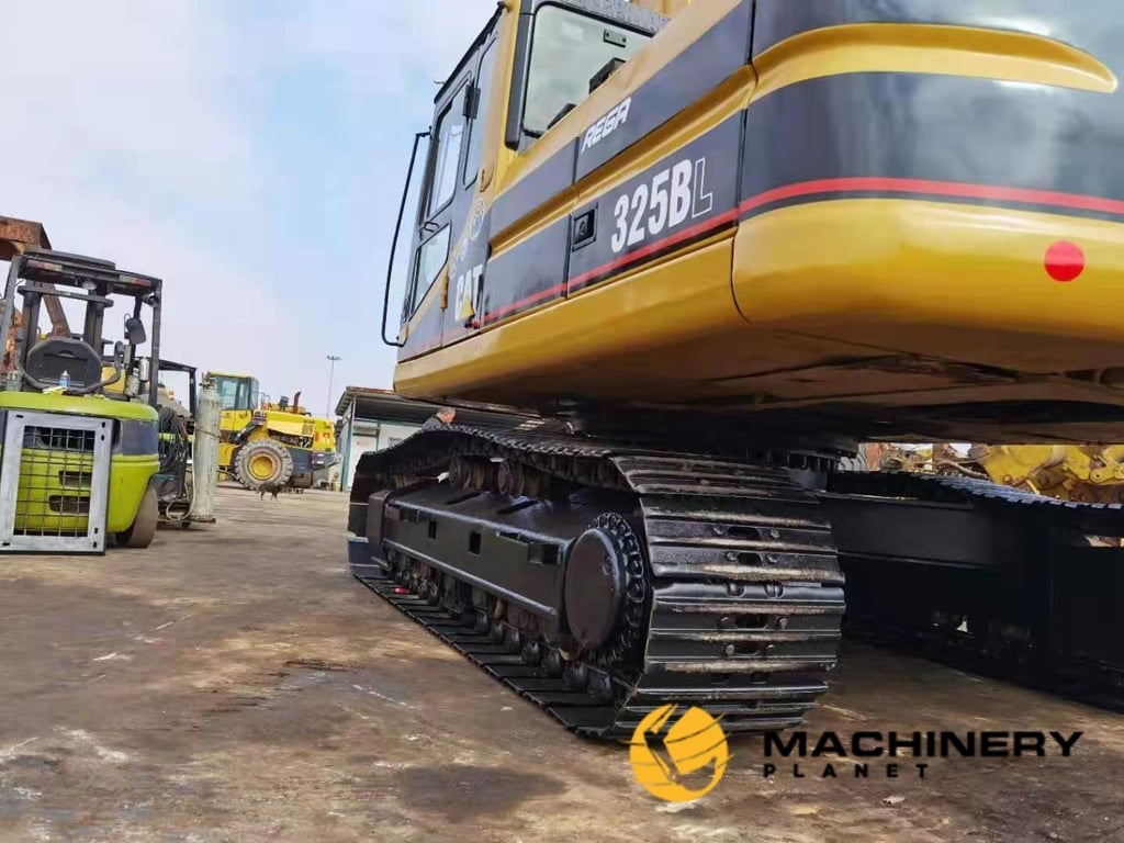325BL Caterpillar Used Crawler Excavator 25tons LOW PRICE 325BL 2017 1 Crawler Excavators image 3