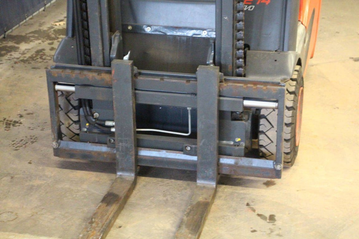 Forklift Linde E14-02 EVO Electric 1400kg 2014 2014 E14-02 EVO 2014 1 Forklift image 10