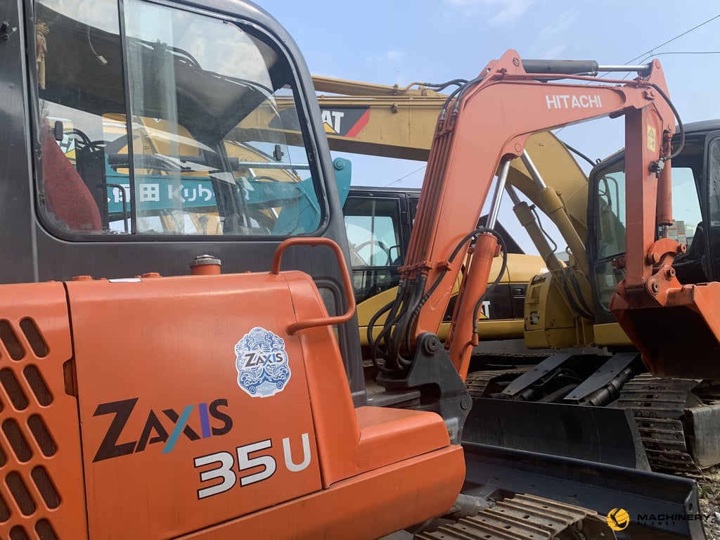 Hitachi ZX35U Mini Crawler Excavator GOOD CONDITION ZX35U 2021 1 Crawler Excavators image 5