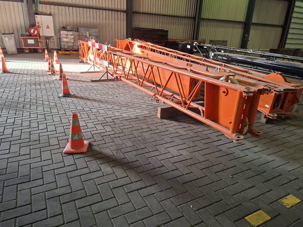 Tadano ATF 70 G-4 2014 ATR-2002 ATF 70 G-4 2014 1 Mobile Cranes image 9