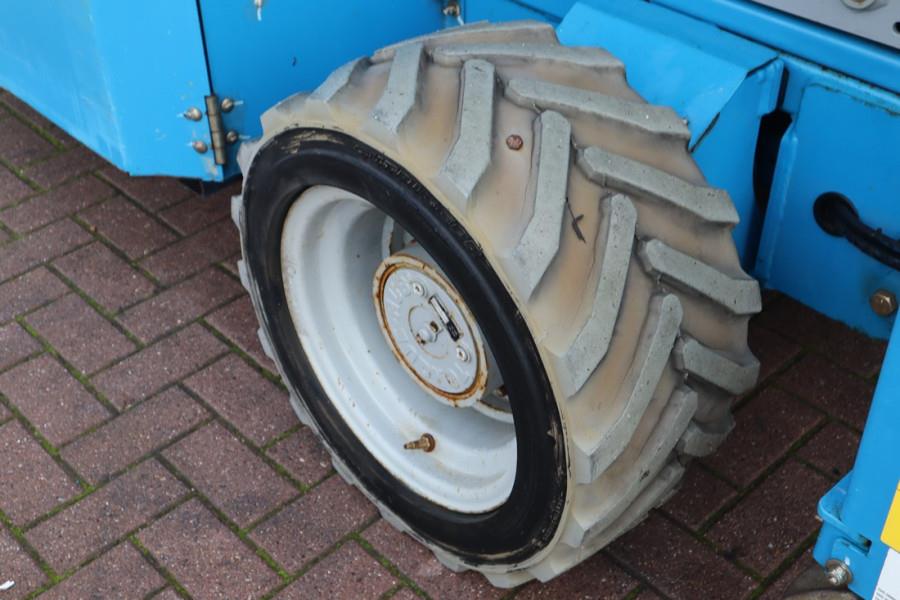 Genie GS4069DC Electric, 14m Working Height, 363kg Capac 2014 GENIE - GS4069DC - 61986 GS4069DC Electric, 14m Working Heig...