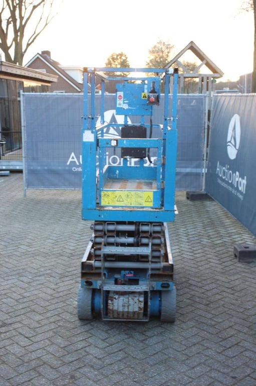 Scissor lift Genie GS-1932 Electric 7.8m 2006 2006 GS-1932 2006 1 Scissor Lifts image 4