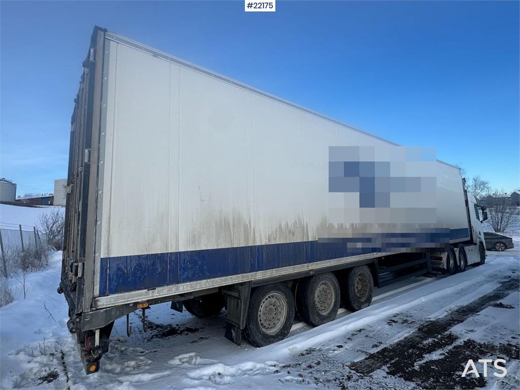 Schmitz Cargobull box semi-trailer with Thermo King unit 2018 22175 Schmitz Cargobull box semi-trailer with Thermo King un...
