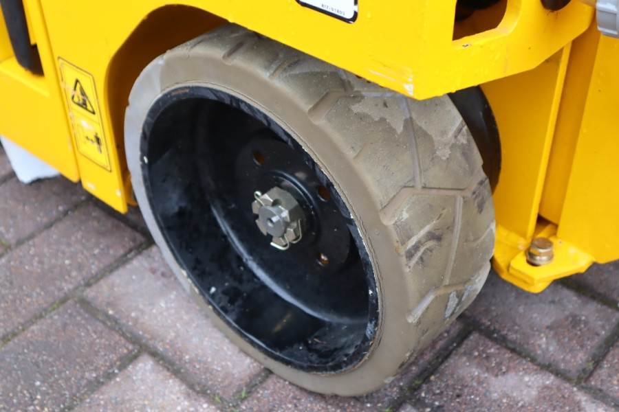 JCB S1930E Valid inspection, *Guarantee! 8m Working He 2018 JCB - S1930E - 61449 S1930E Valid inspection, *Guarantee! 8m W...