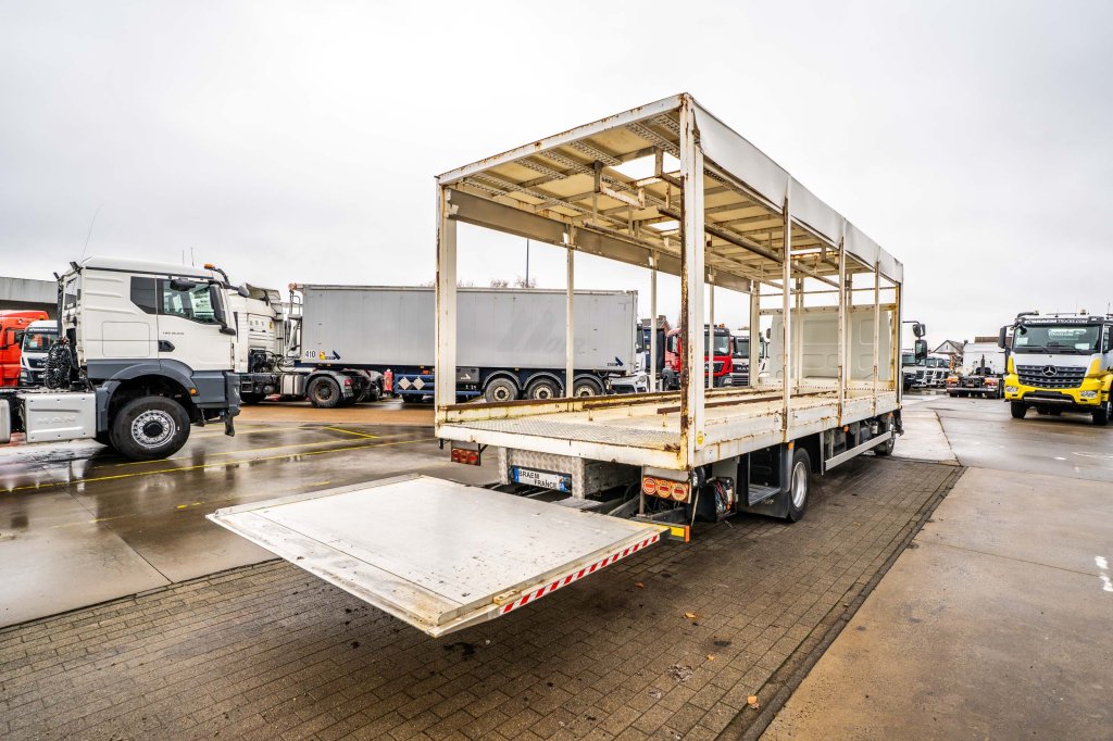 RENAULT MIDLUM 180 DXI (12 T) 2012 E64883 Renault MIDLUM 180 DXI (12 T) 2012 1 image 5