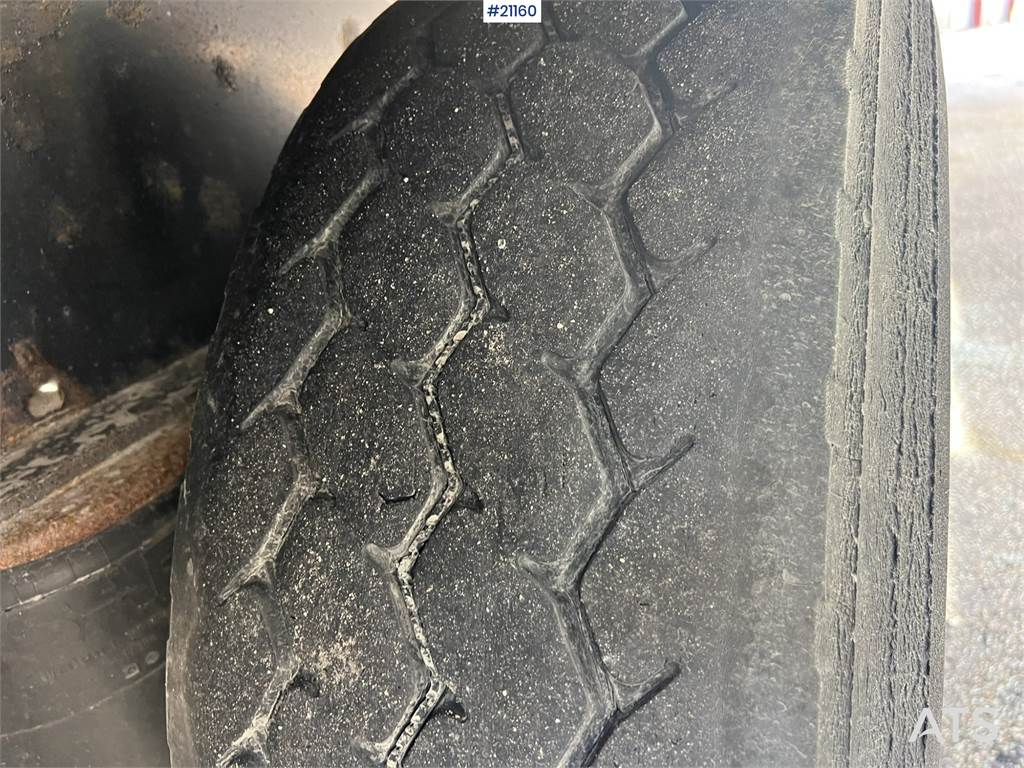 Kögel SN 24 3 axle trailer w/ full side opening on both 2014 21160 Kögel SN 24 3 axle trailer w/ full side opening on both...