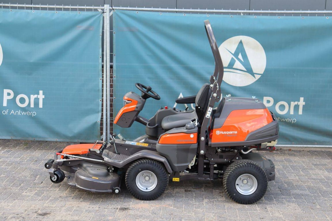 Husqvarna P524X Petrol 15.6kW Riding Mower 2024 New 2024 P524X EFI 2024 0 image 2
