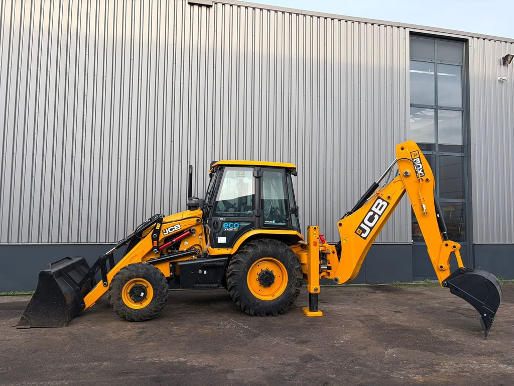 JCB 3DX (3CX) Plus 4x4 AC Cabin Hammerlines 2025 00033733 3DX (3CX) Plus 4x4 AC Cabin Hammerlines 2025 0 image 11