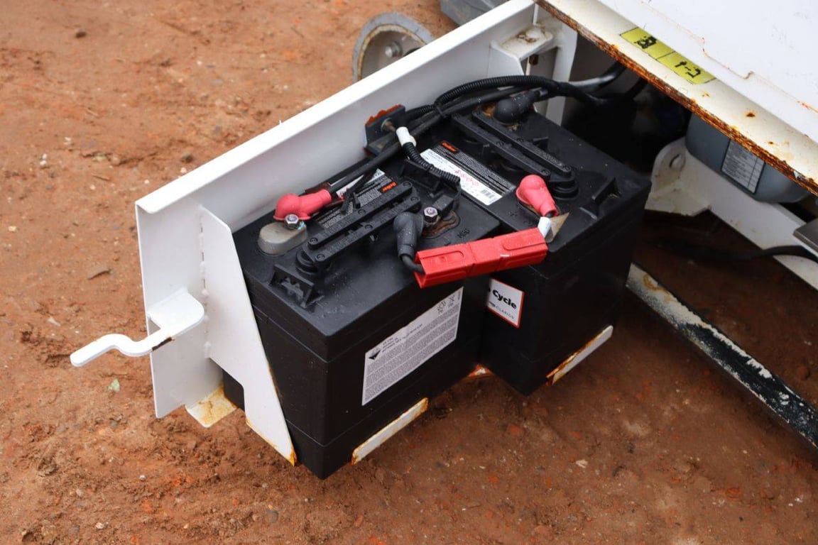 JLG 1230ES Electric Mast Lift 5.66m 2014 2014 1230ES 2014 1 image 15