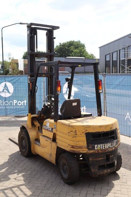 Forklift Caterpillar DP30 Diesel 3000kg 5.0m 1997 1997 DP30 1997 1 Forklift image 4